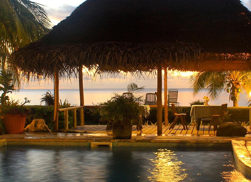Pension Fare Maeva HUH Exterior foto
