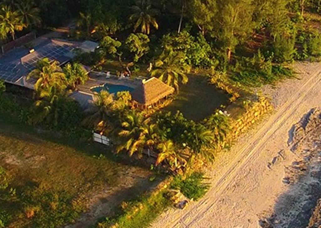 Pension Fare Maeva HUH Exterior foto
