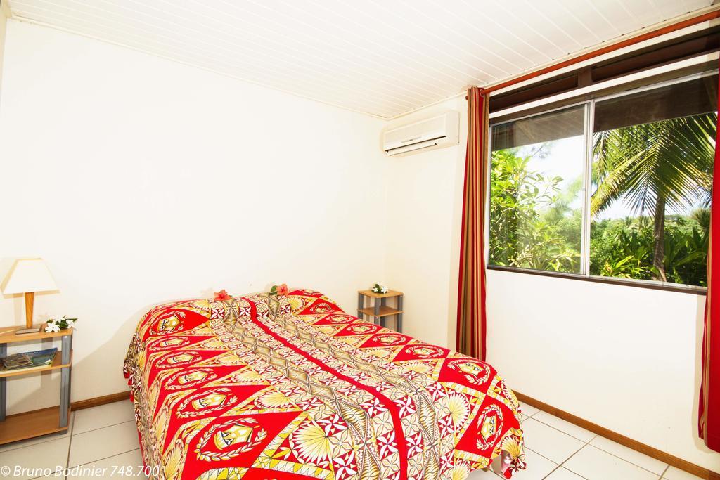 Pension Fare Maeva HUH Exterior foto