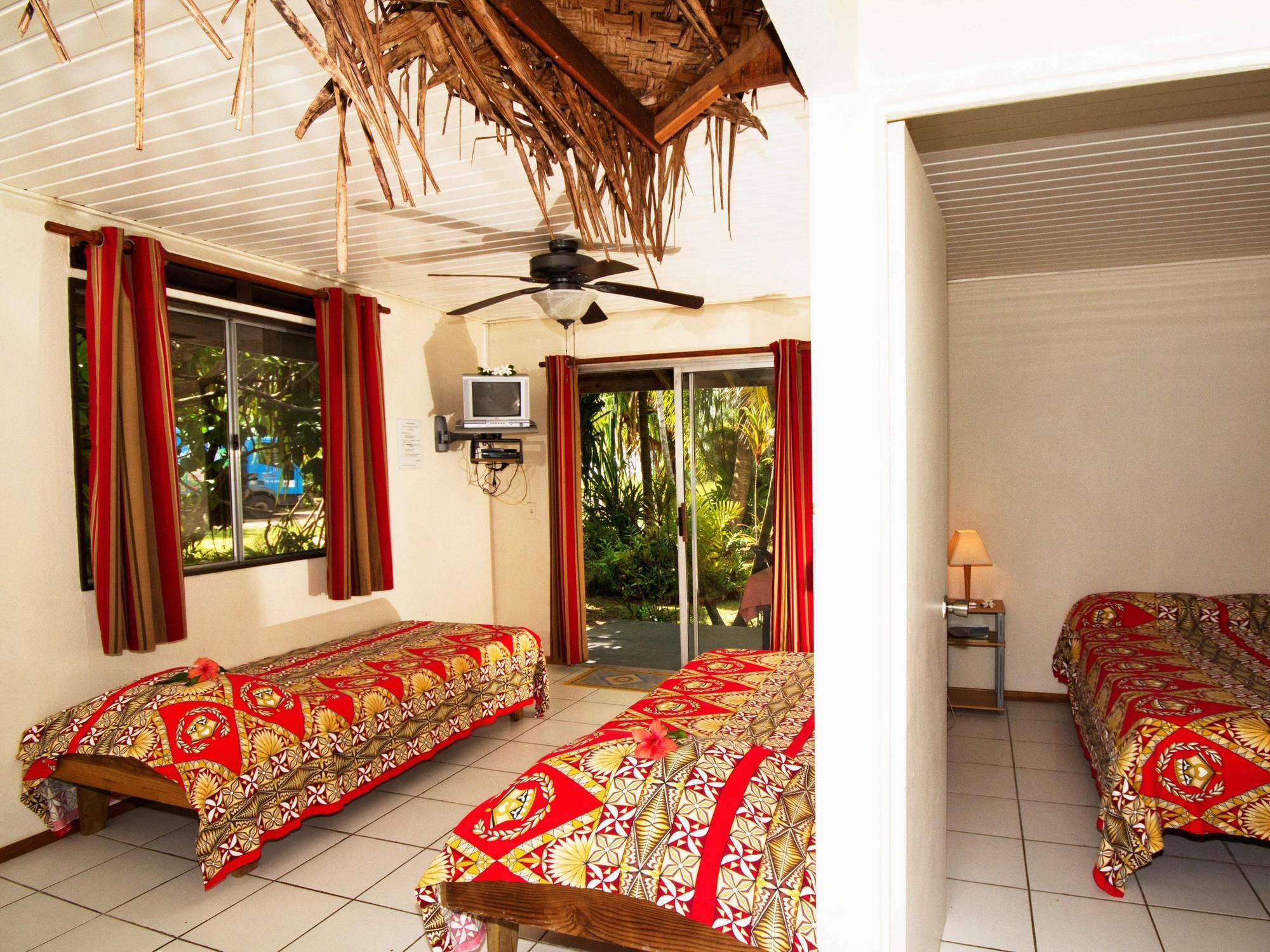 Pension Fare Maeva HUH Exterior foto